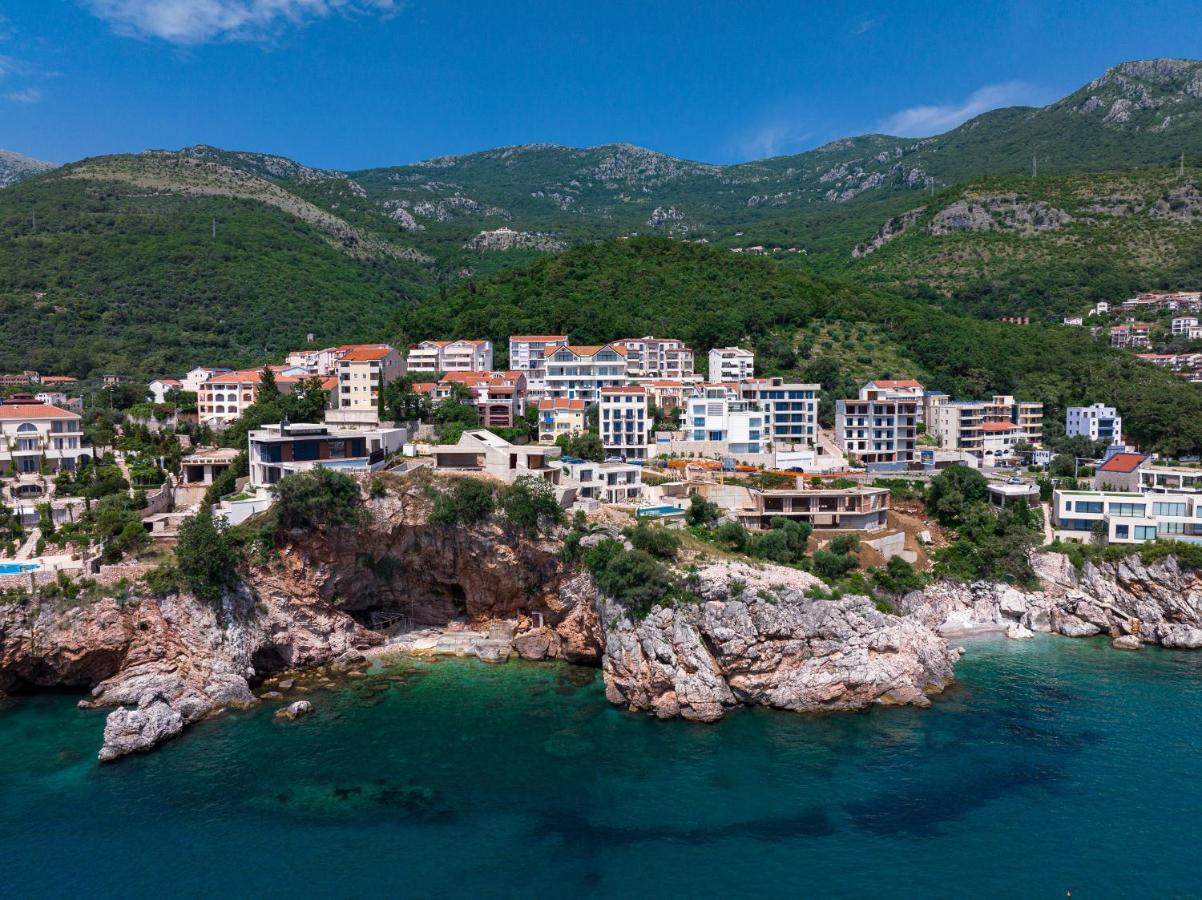 Niki Apartments Przno Sveti Stefan Eksteriør billede