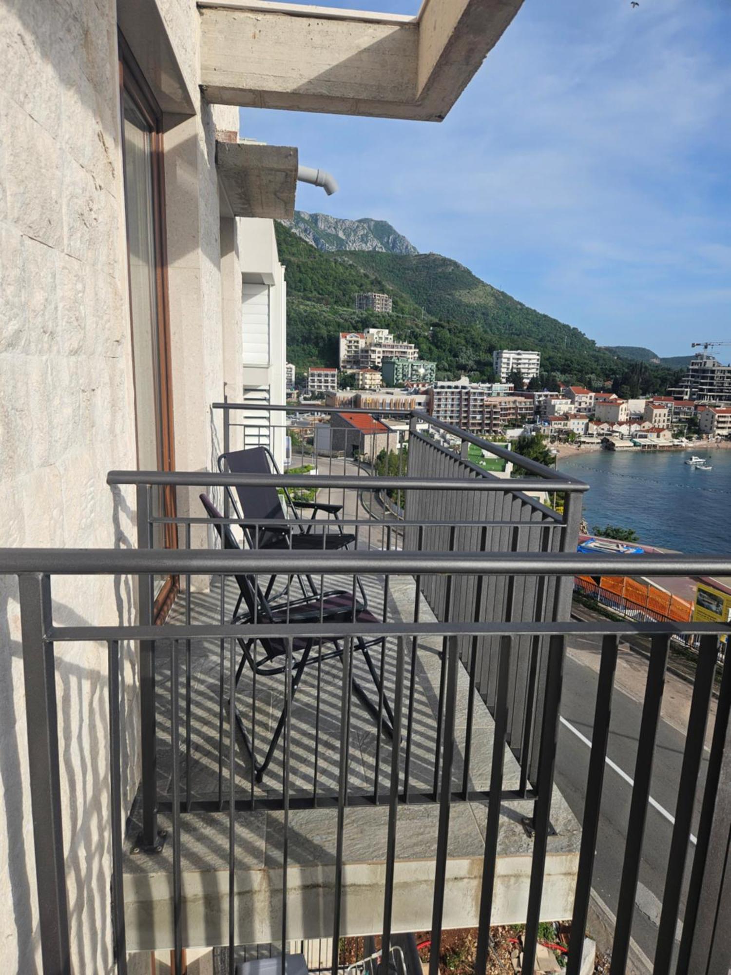 Niki Apartments Przno Sveti Stefan Eksteriør billede